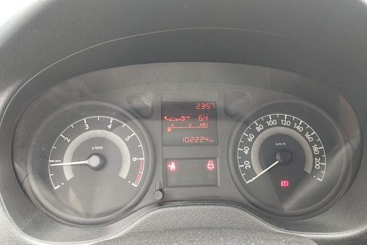 Used Peugeot 301 2014 1.6L Manual Comfort Edition Instrument Cluster