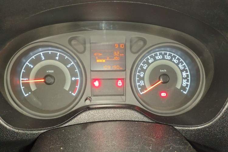 Used Peugeot 301 2014 1.6L Manual Comfort Edition Instrument Cluster