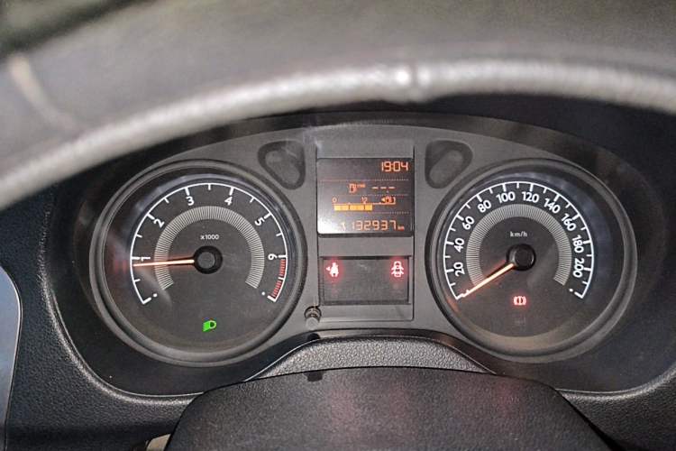 Used Peugeot 301 2014 1.6L Manual Comfort Edition Instrument Cluster