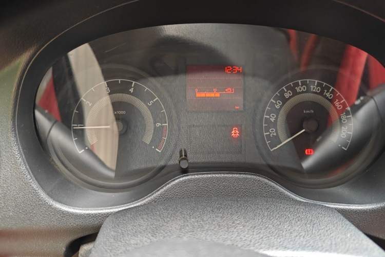 Used Peugeot 301 2014 1.6L Manual Comfort Edition Instrument Cluster