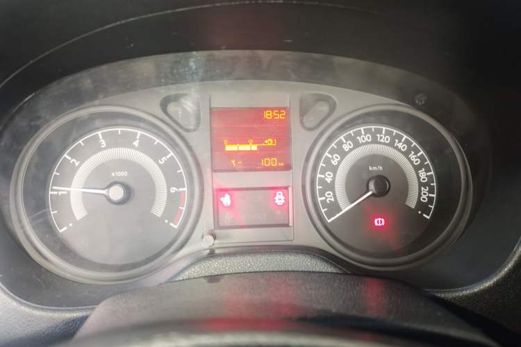 Used Peugeot 301 2014 1.6L Manual Comfort Edition Instrument Cluster