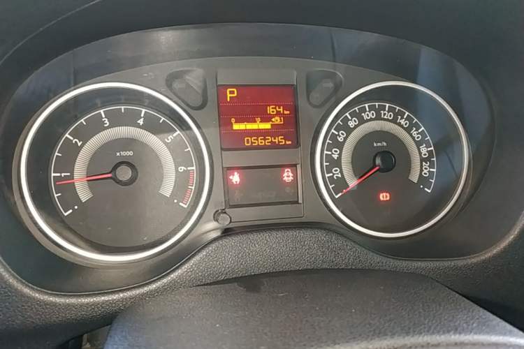 Used Peugeot 301 2014 1.6L Automatic Luxury Edition Instrument Cluster