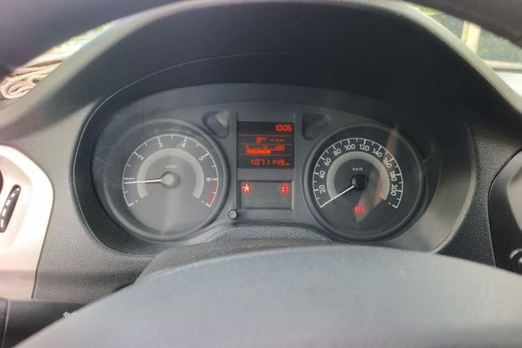 Used Peugeot 301 2014 1.6L Manual Comfort Edition Instrument Cluster