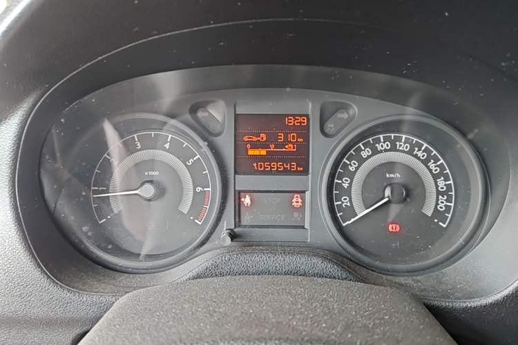 Used Peugeot 301 2014 1.6L Manual Comfort Edition Instrument Cluster
