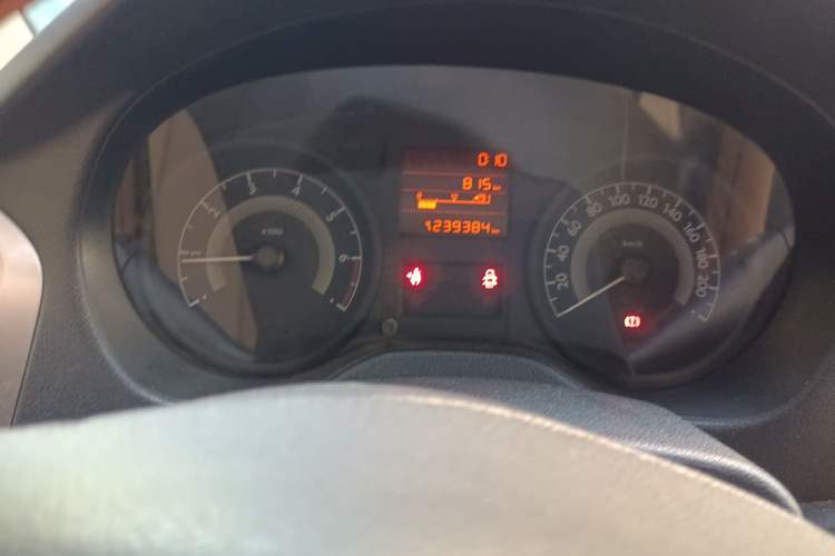 Used Peugeot 301 2014 1.6L Manual Comfort Edition Instrument Cluster