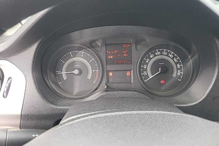 Used Peugeot 301 2014 1.6L Manual Comfort Edition Instrument Cluster