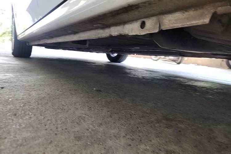 Used Peugeot 301 2014 1.6L Manual Comfort Edition Left Side Sill