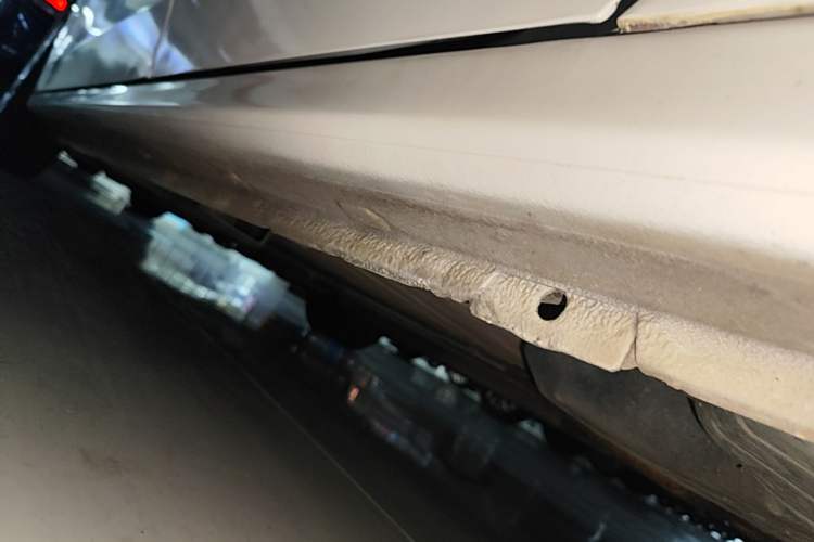 Used Peugeot 301 2014 1.6L Automatic Comfort Edition Left Side Sill
