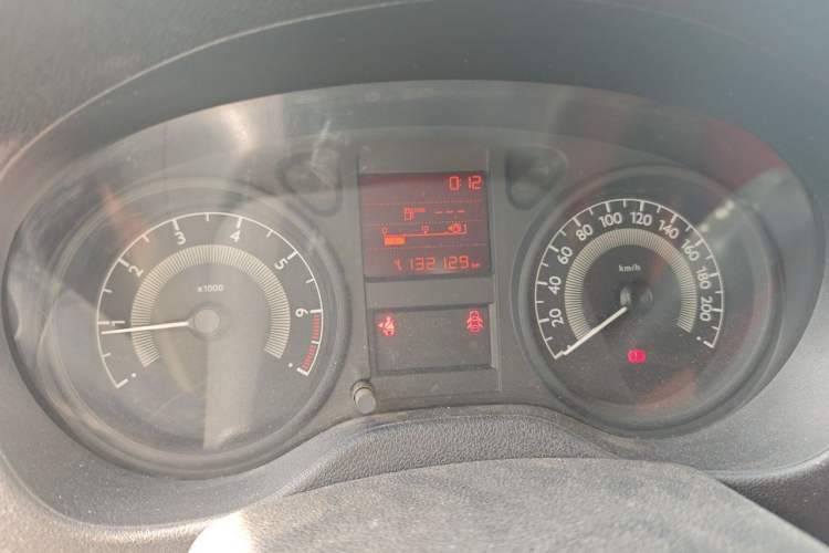 Used Peugeot 301 2014 1.6L Manual Comfort Edition Odometer Close Up