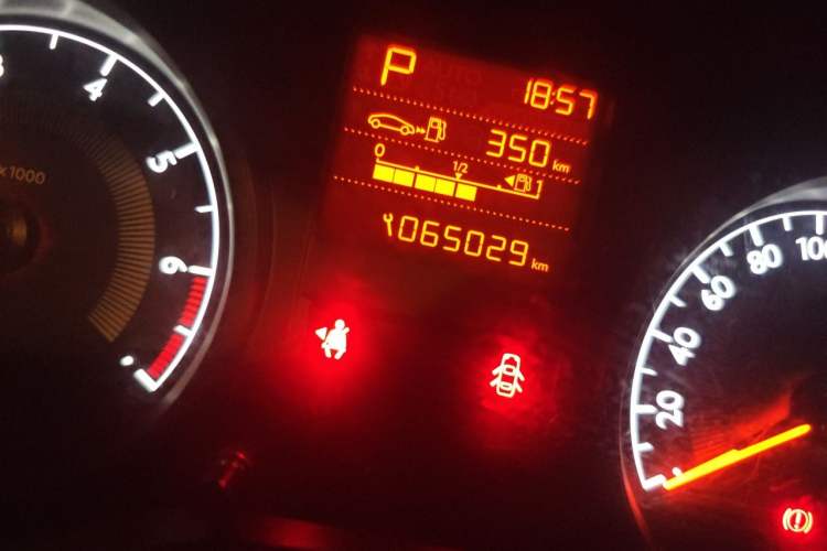 Used Peugeot 301 2014 1.6L Automatic Comfort Edition Odometer Close Up