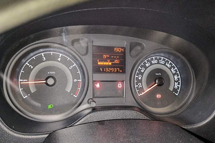 Used Peugeot 301 2014 1.6L Manual Comfort Edition Odometer Close Up
