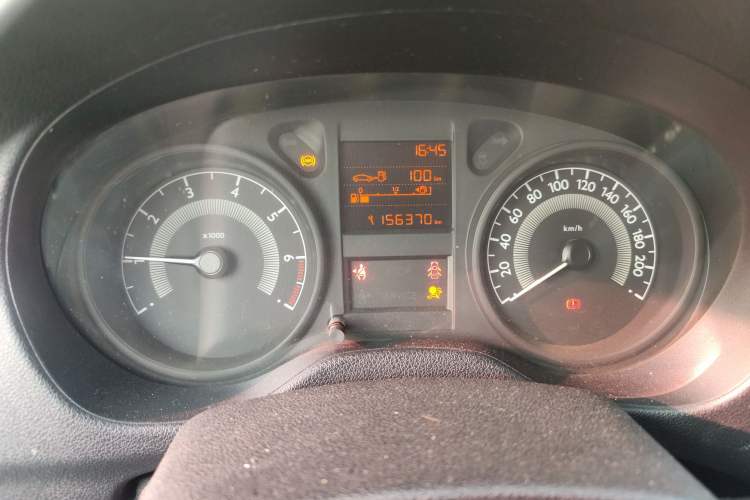 Used Peugeot 301 2014 1.6L Manual Comfort Edition Odometer Close Up