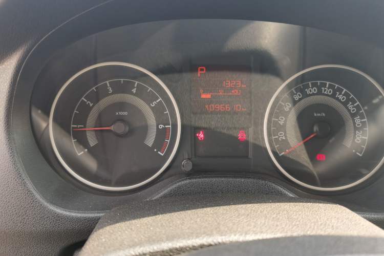 Used Peugeot 301 2014 1.6L Automatic Luxury Edition Odometer Close Up