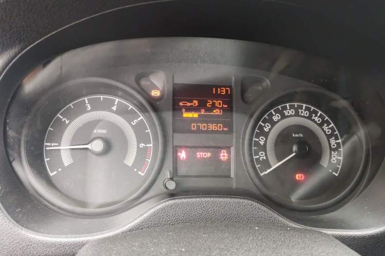 Used Peugeot 301 2014 1.6L Manual Comfort Edition Odometer Close Up