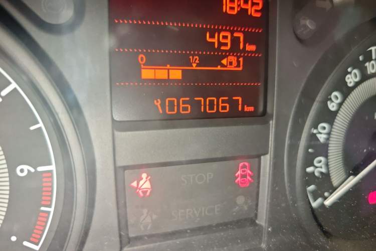 Used Peugeot 301 2014 1.6L Manual Comfort Edition Odometer Close Up