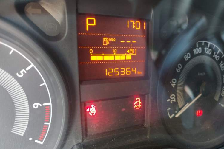 Used Peugeot 301 2014 1.6L Automatic Comfort Edition Odometer Close Up