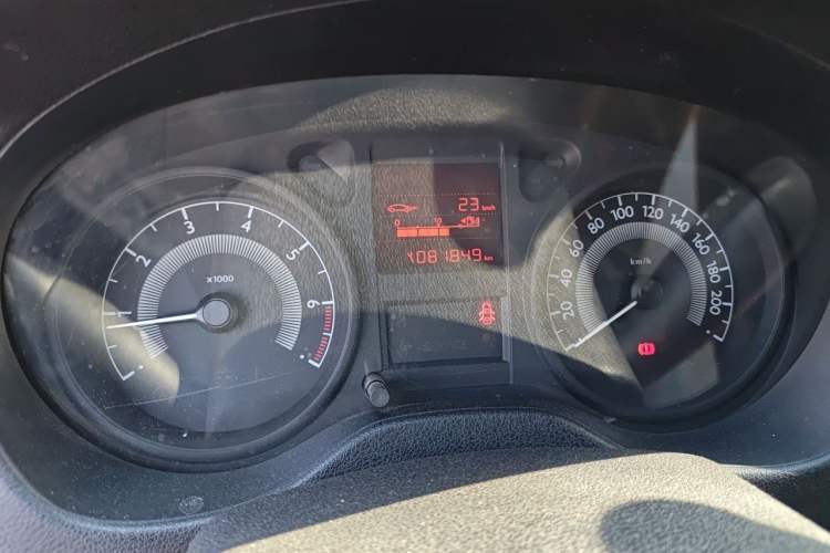 Used Peugeot 301 2014 1.6L Manual Comfort Edition Odometer Close Up