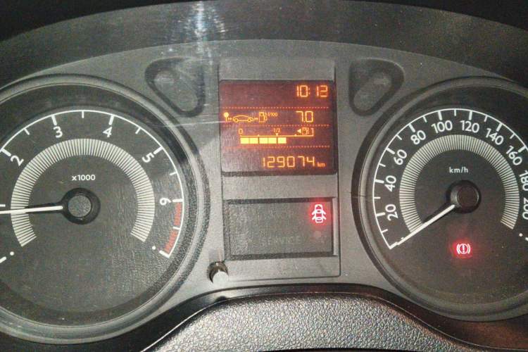 Used Peugeot 301 2014 1.6L Manual Comfort Edition Odometer Close Up