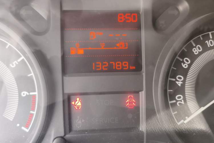 Used Peugeot 301 2014 1.6L Manual Comfort Edition Odometer Close Up