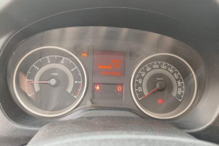 Used Peugeot 301 2014 1.6L Manual Luxury Edition Odometer Close Up