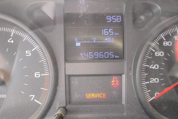 Used Peugeot 301 2014 1.6L Manual Comfort Edition CNG Odometer Close Up