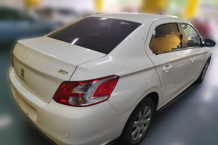 Used Peugeot 301 2014 1.6L Manual Comfort Edition Rear Right 45 Deg