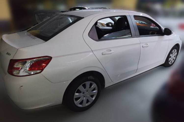 Used Peugeot 301 2014 1.6L Automatic Comfort Edition Rear Right 45 Deg