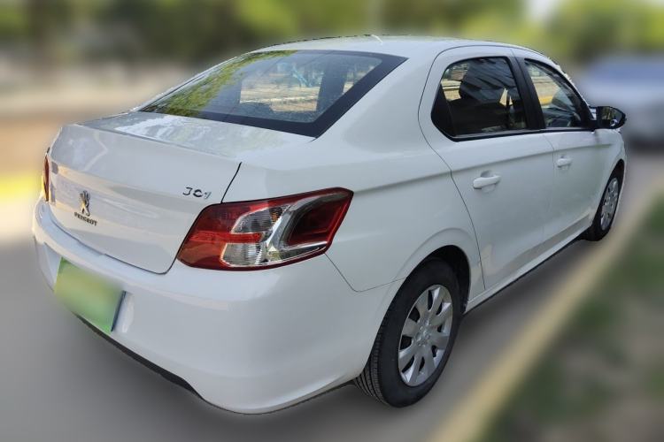 Used Peugeot 301 2014 1.6L Manual Comfort Edition Rear Right 45 Deg