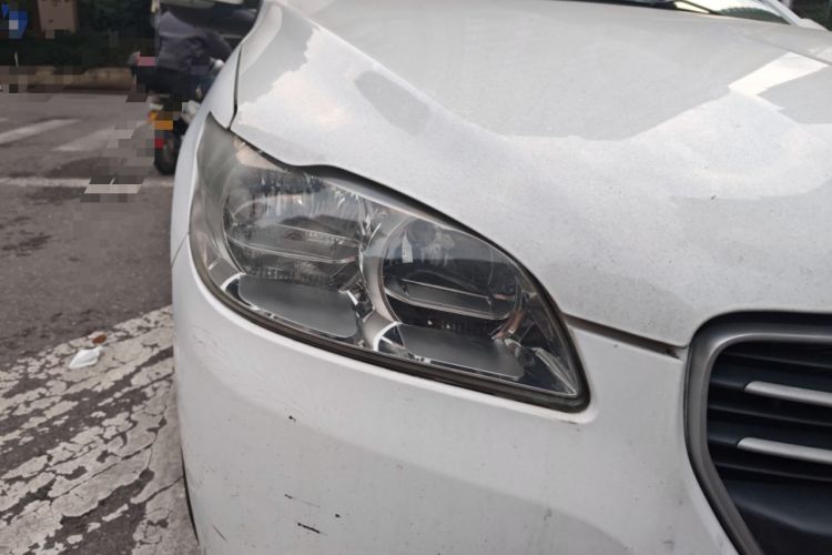 Used Peugeot 301 2014 1.6L Manual Comfort Edition Right Front Headlight