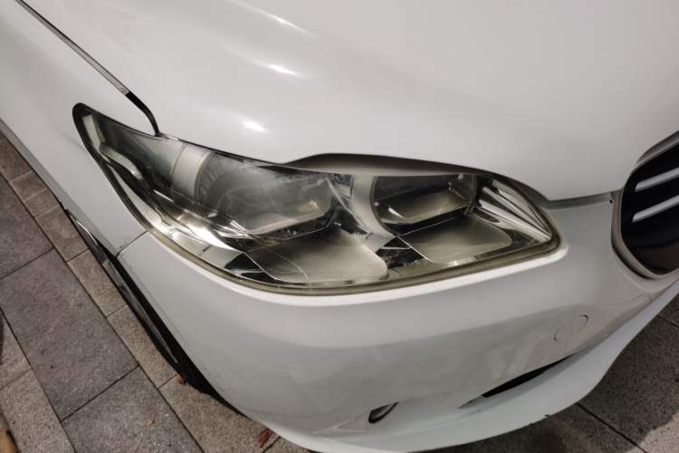 Used Peugeot 301 2014 1.6L Automatic Comfort Edition Right Front Headlight