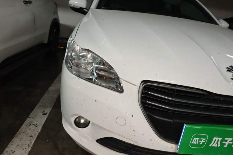 Used Peugeot 301 2014 1.6L Automatic Comfort Edition Right Front Headlight