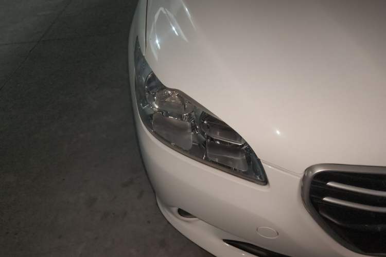 Used Peugeot 301 2014 1.6L Manual Comfort Edition Right Front Headlight