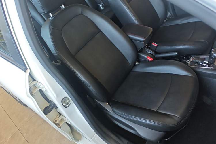 Used Peugeot 301 2014 1.6L Automatic Luxury Edition Right Front Seat