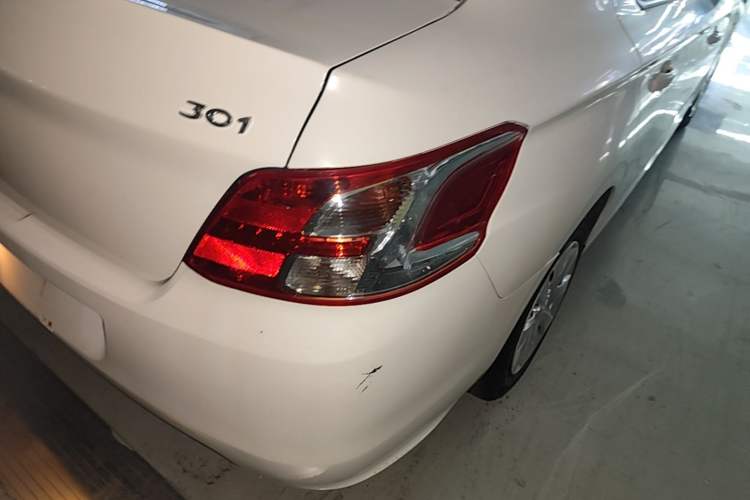 Used Peugeot 301 2014 1.6L Automatic Comfort Edition Right Rear Taillight