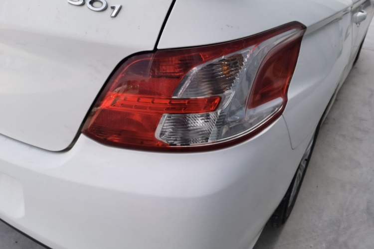 Used Peugeot 301 2014 1.6L Automatic Comfort Edition Right Rear Taillight