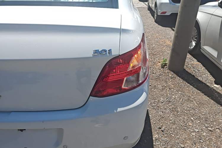 Used Peugeot 301 2014 1.6L Automatic Comfort Edition Right Rear Taillight