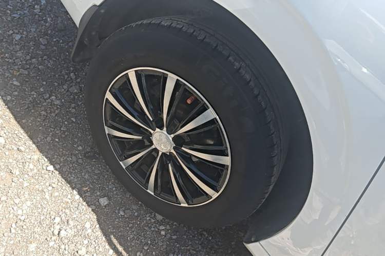 Used Peugeot 301 2014 1.6L Automatic Comfort Edition Right Rear Wheel Hub