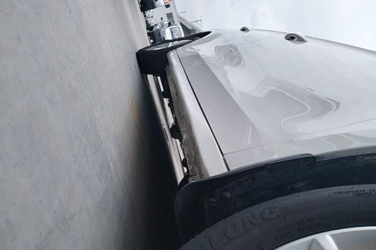 Used Peugeot 301 2014 1.6L Manual Comfort Edition Right Side Sill