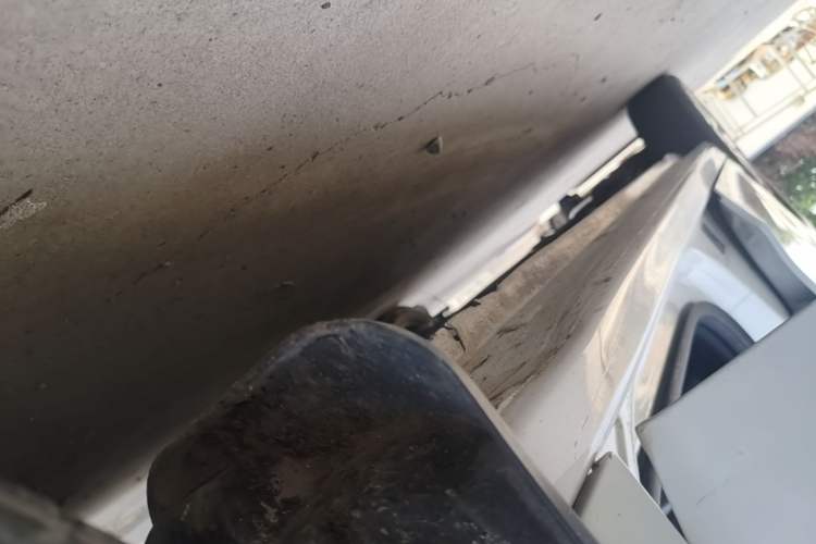 Used Peugeot 301 2014 1.6L Manual Comfort Edition Right Side Sill