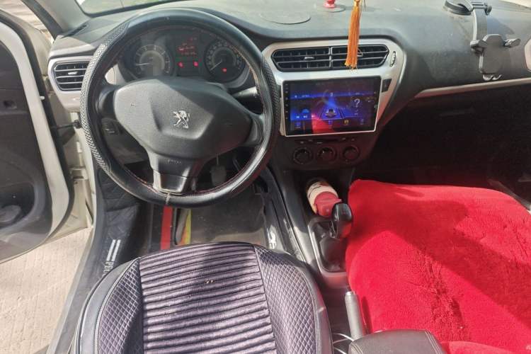Used Peugeot 301 2014 1.6L Manual Comfort Edition Steering Wheel
