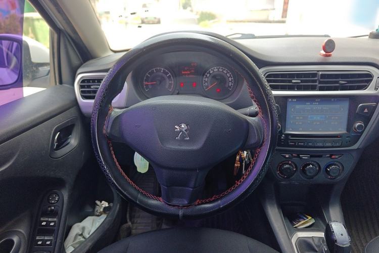 Used Peugeot 301 2014 1.6L Manual Comfort Edition Steering Wheel