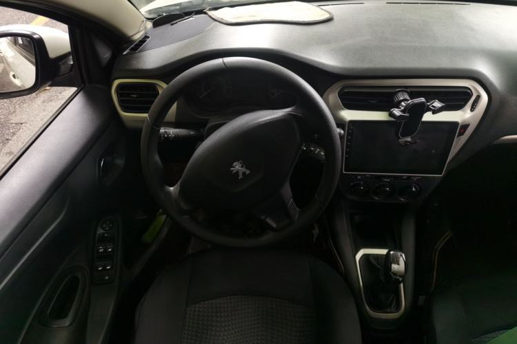 Used Peugeot 301 2014 1.6L Manual Comfort Edition Steering Wheel