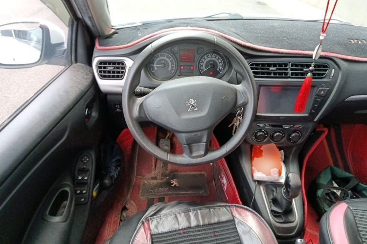Used Peugeot 301 2014 1.6L Manual Comfort Edition Steering Wheel