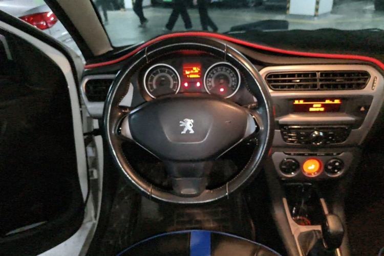 Used Peugeot 301 2014 1.6L Manual Luxury Edition Steering Wheel