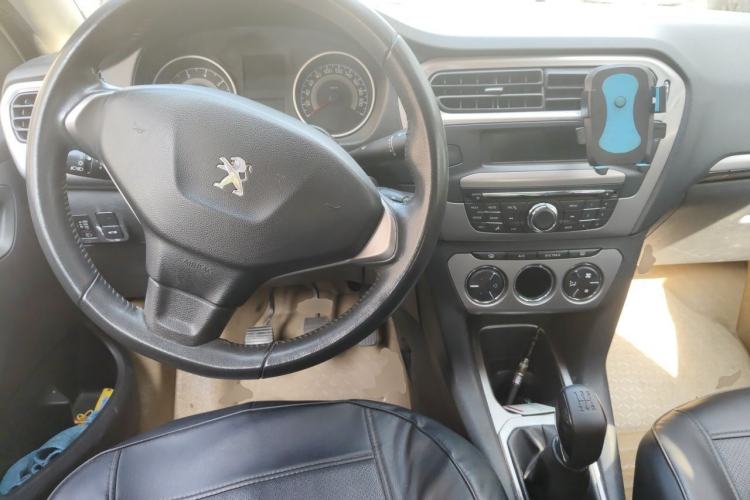 Used Peugeot 301 2014 1.6L Manual Luxury Edition Steering Wheel