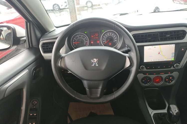 Used Peugeot 301 2014 1.6L Manual Luxury Edition Steering Wheel