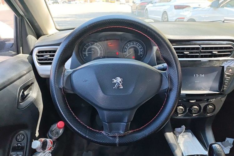 Used Peugeot 301 2014 1.6L Manual Comfort Edition Steering Wheel