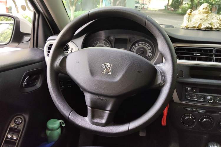 Used Peugeot 301 2014 1.6L Automatic Comfort Edition Steering Wheel
