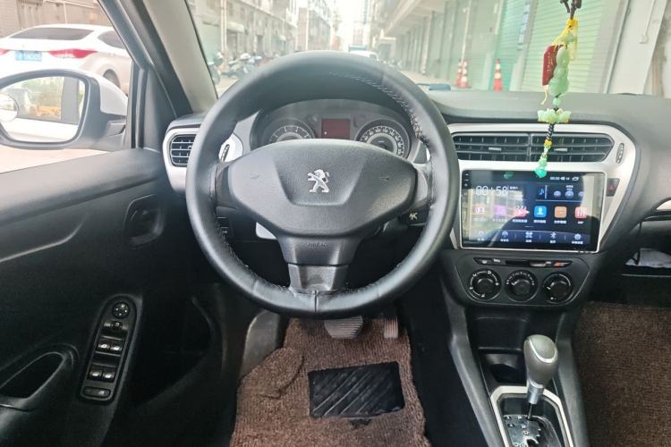 Used Peugeot 301 2014 1.6L Automatic Comfort Edition Steering Wheel