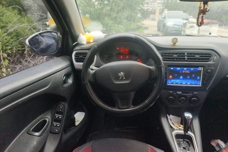 Used Peugeot 301 2014 1.6L Automatic Comfort Edition Steering Wheel